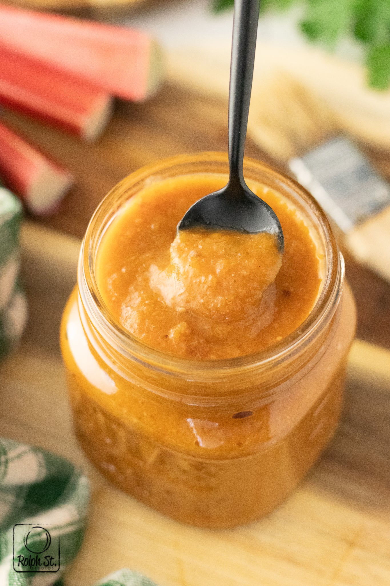 Exclusive Rhubarb-BQ Sauce