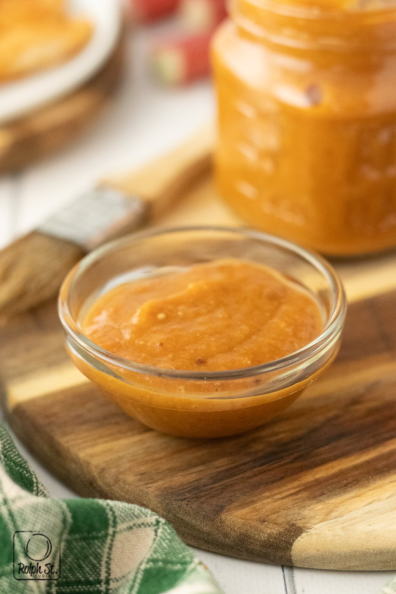 Exclusive Rhubarb-BQ Sauce