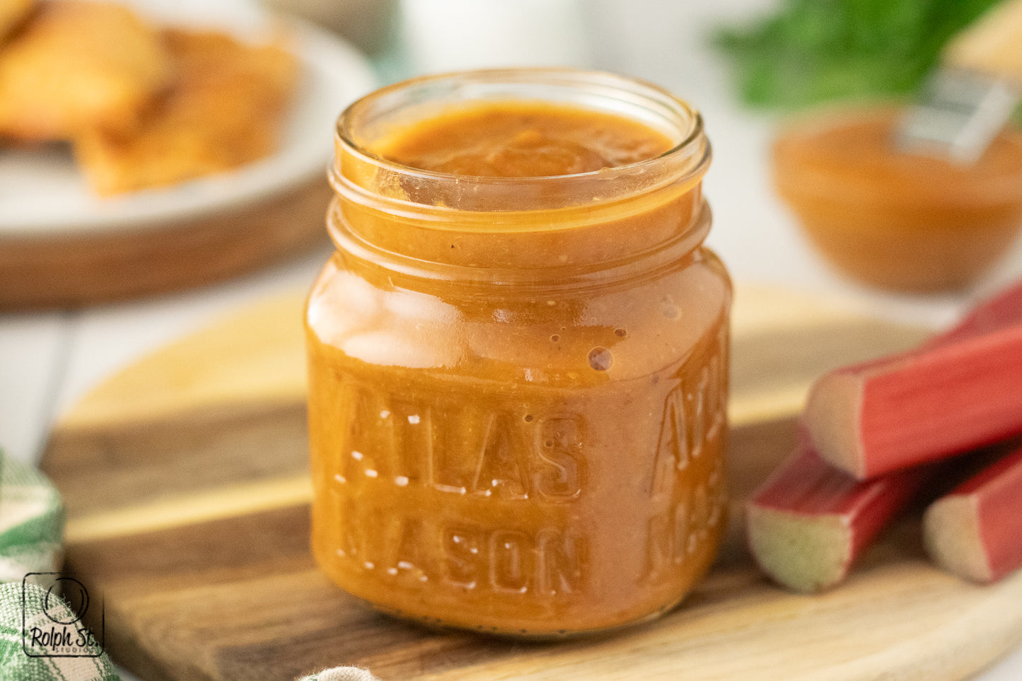Exclusive Rhubarb-BQ Sauce