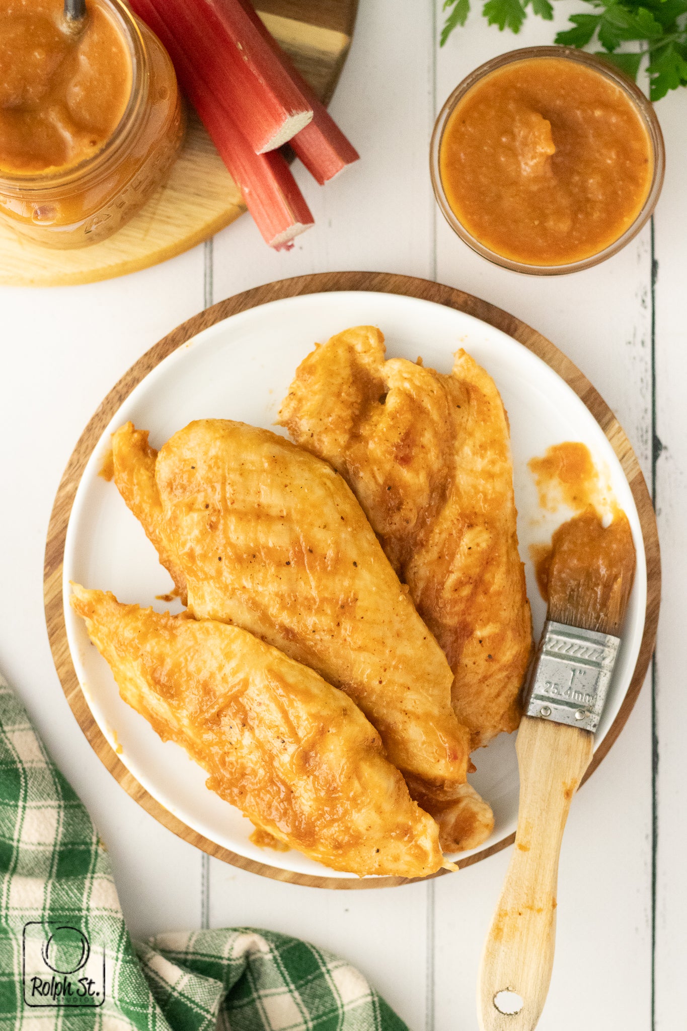 Exclusive Rhubarb-BQ Sauce