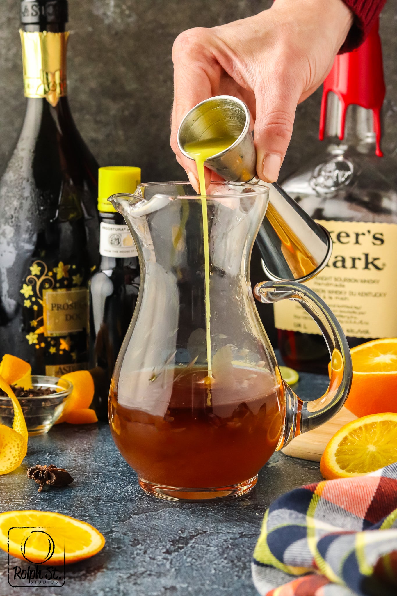 Exclusive Spiced Bourbon Fizz - Mini Session