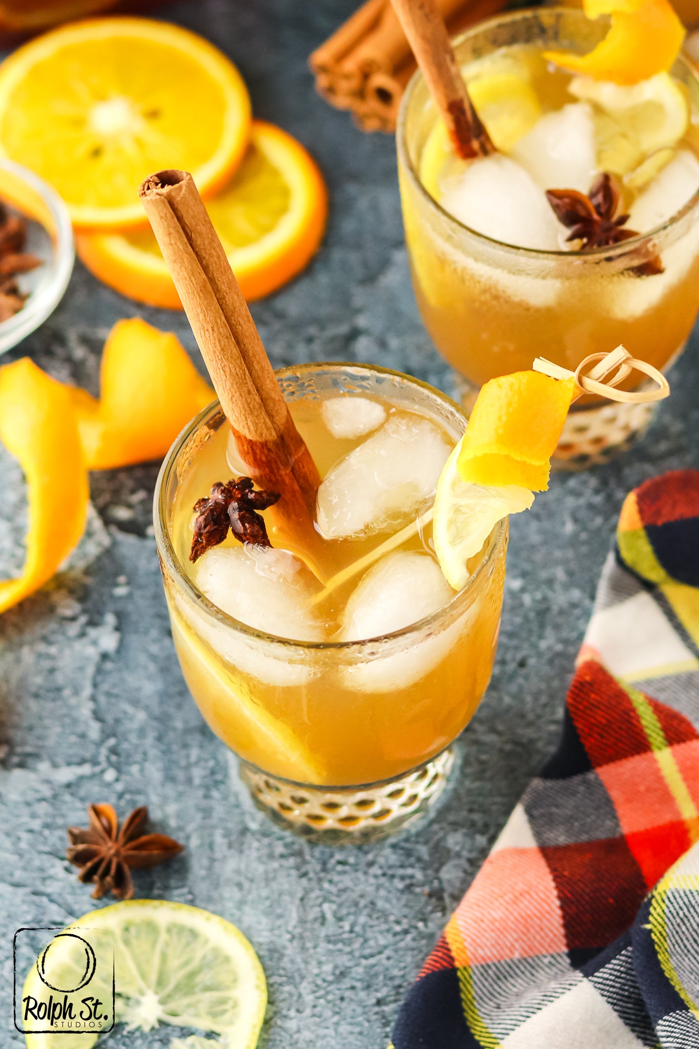 Exclusive Spiced Bourbon Fizz - Mini Session