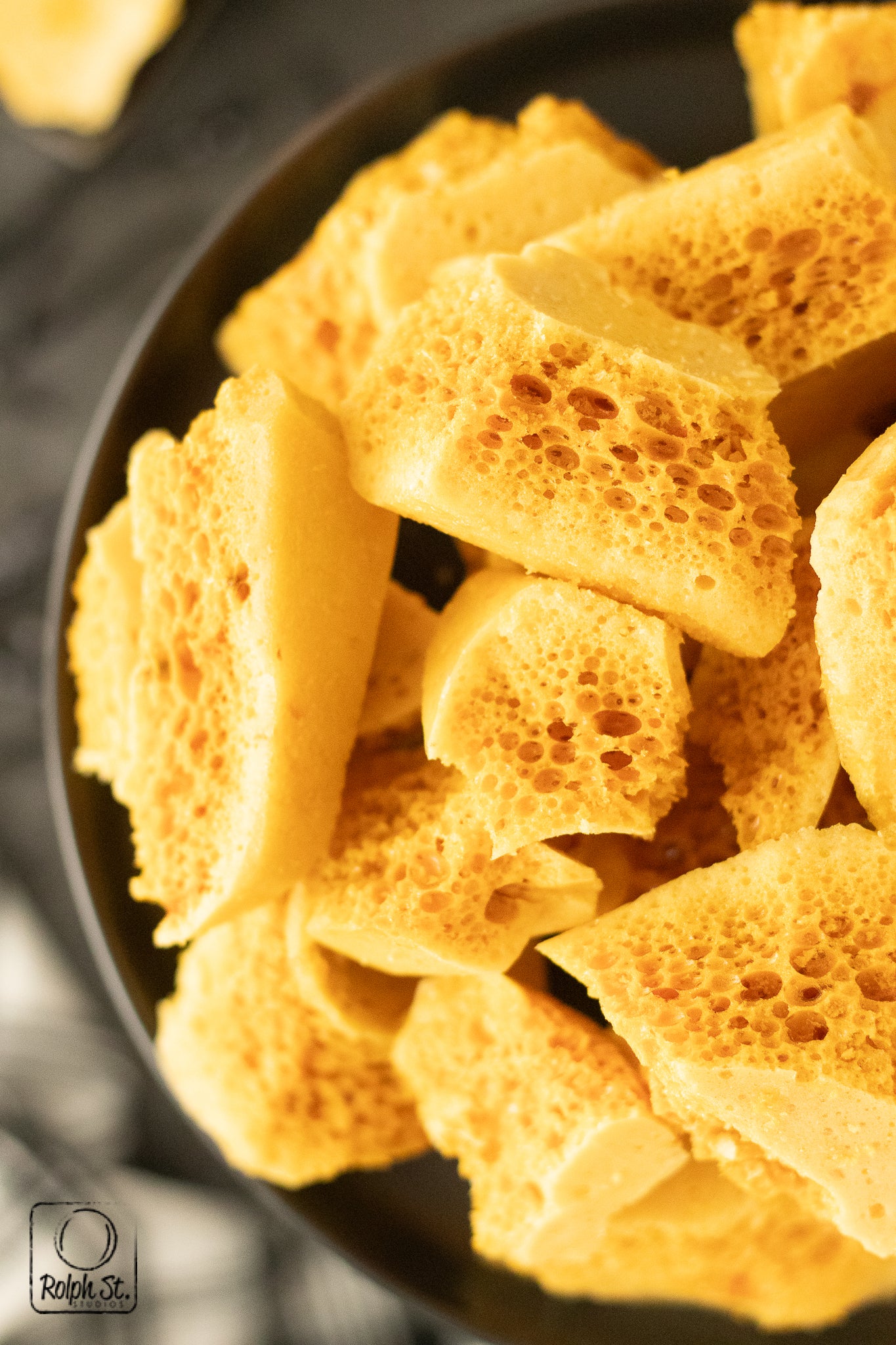Recreation: Halloween Sponge Toffee