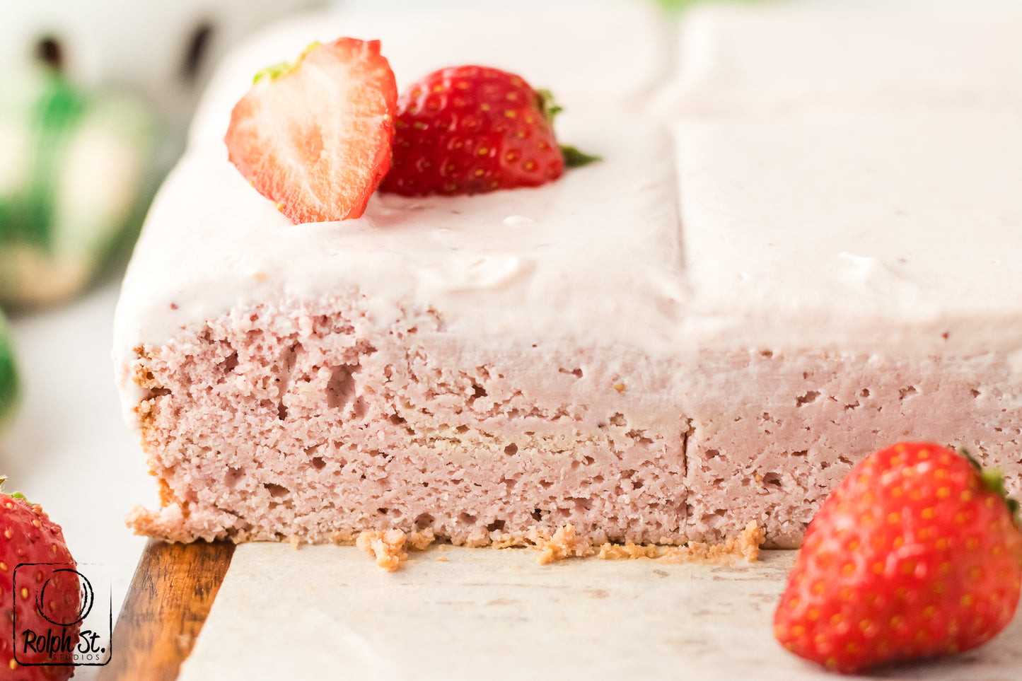 Exclusive Strawberry Blondies