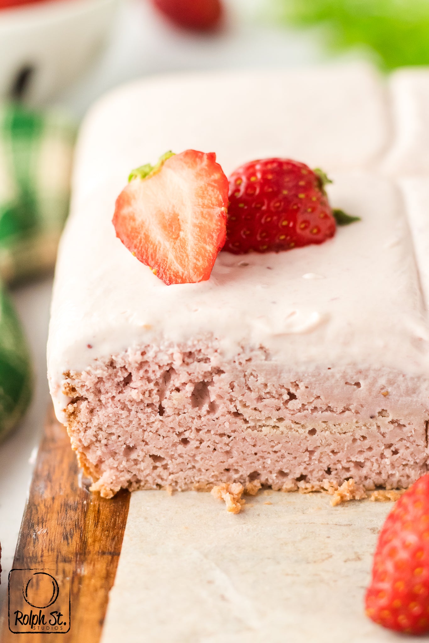 Exclusive Strawberry Blondies