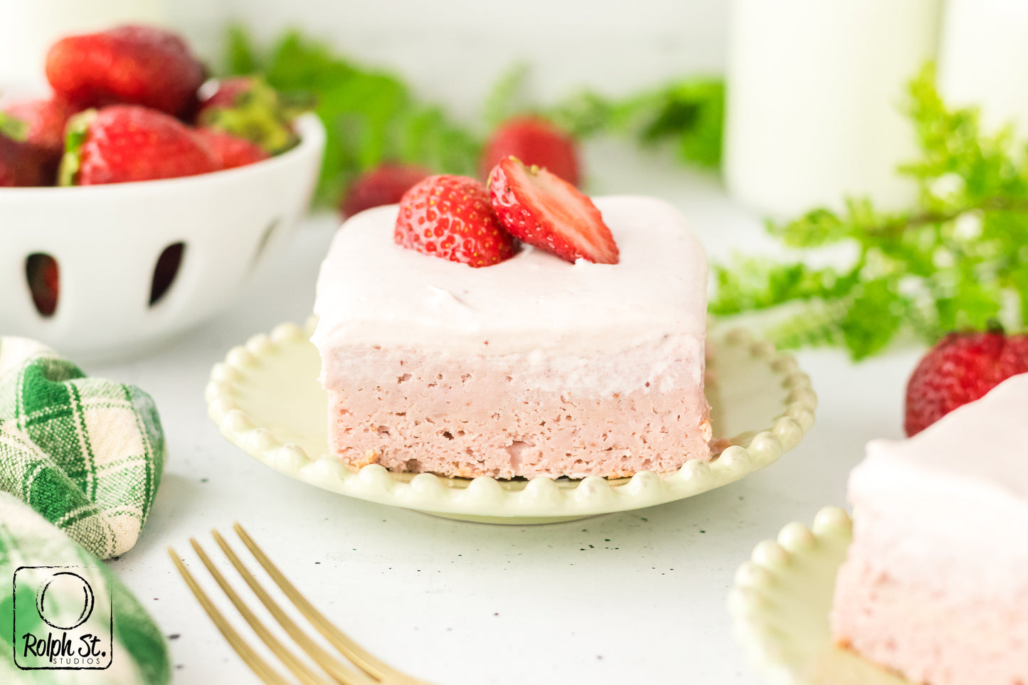 Exclusive Strawberry Blondies