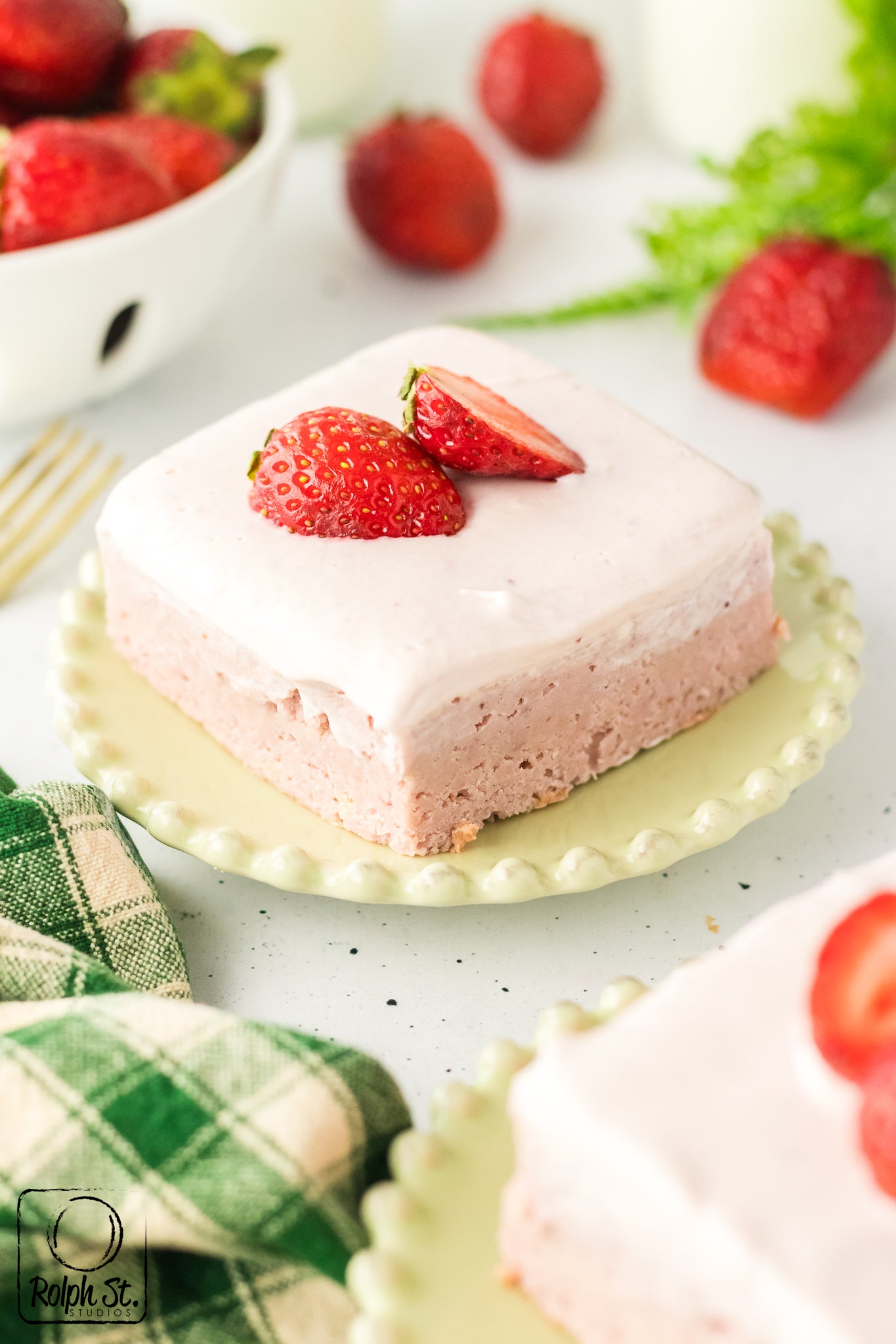 Exclusive Strawberry Blondies