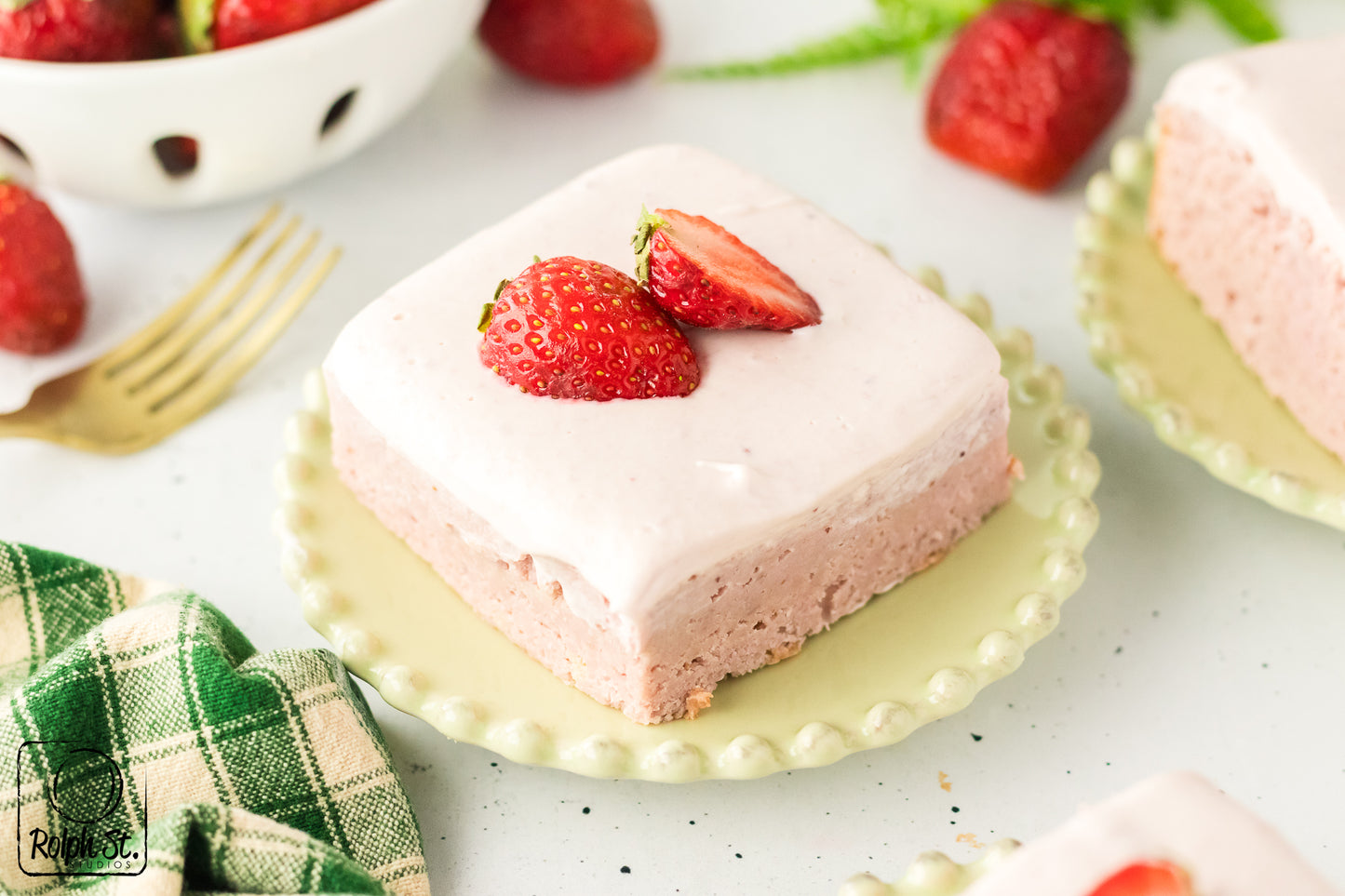 Exclusive Strawberry Blondies
