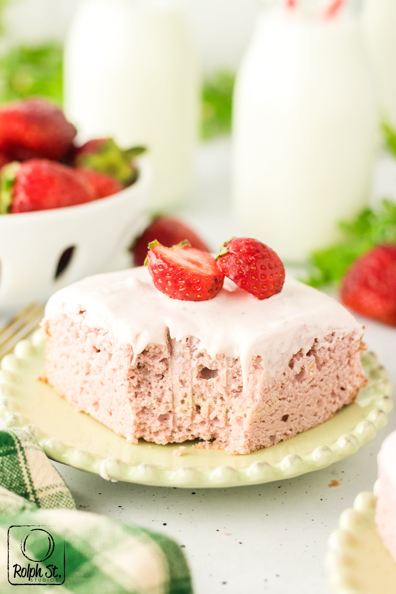Exclusive Strawberry Blondies