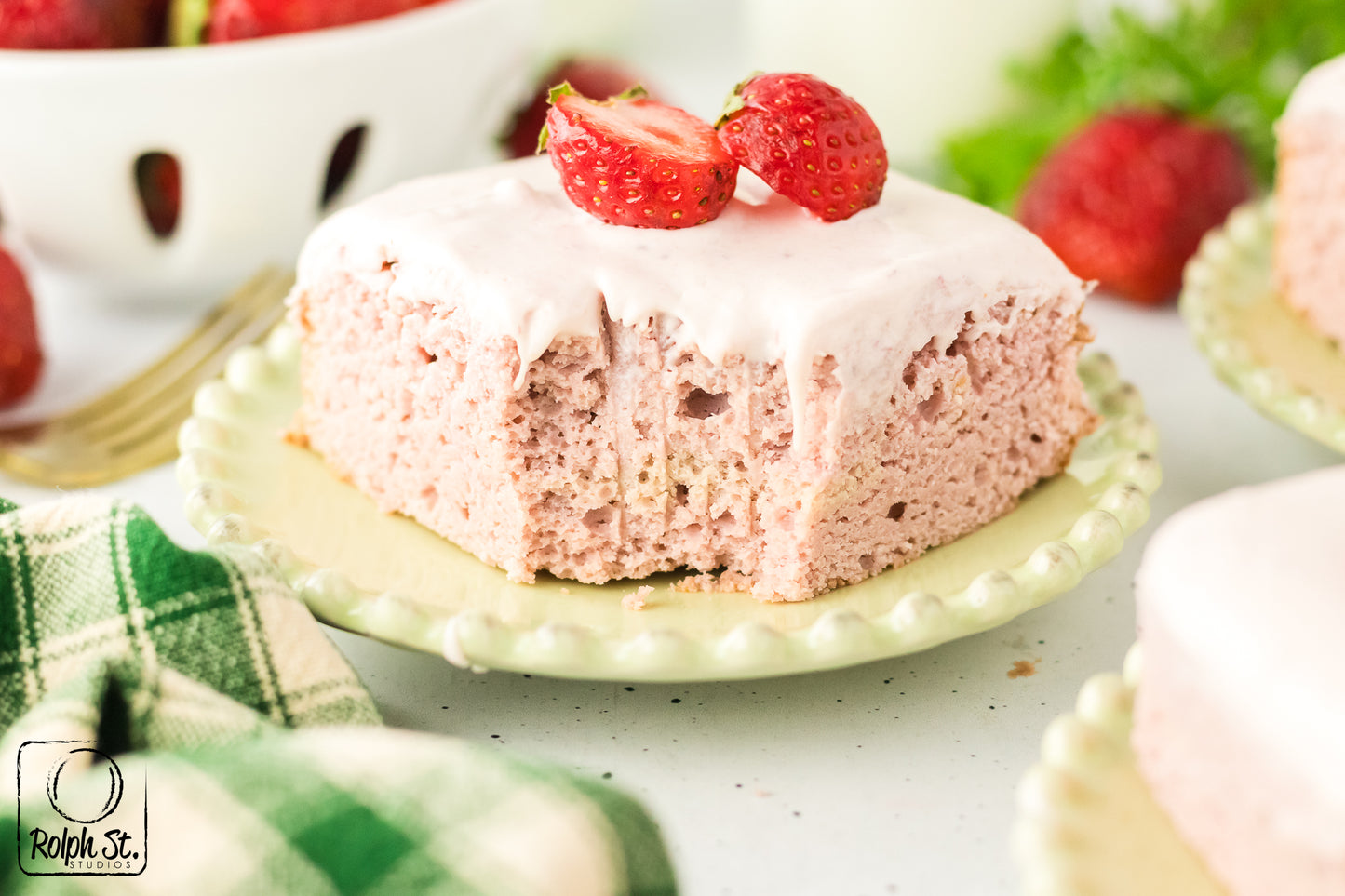 Exclusive Strawberry Blondies