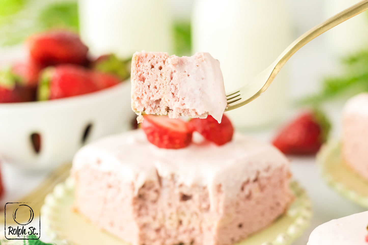 Exclusive Strawberry Blondies