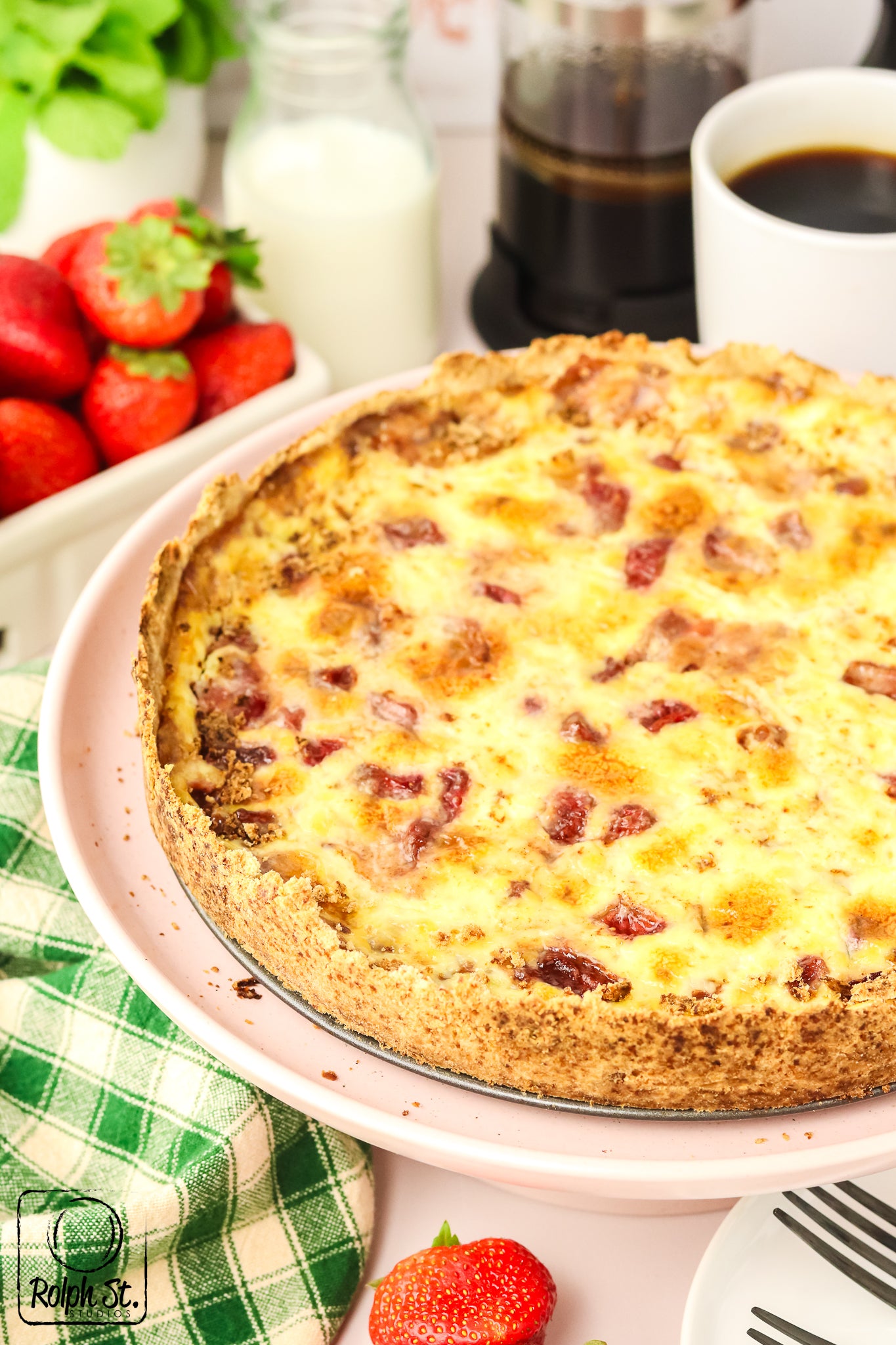 Semi Exclusive Strawberry Kuchen