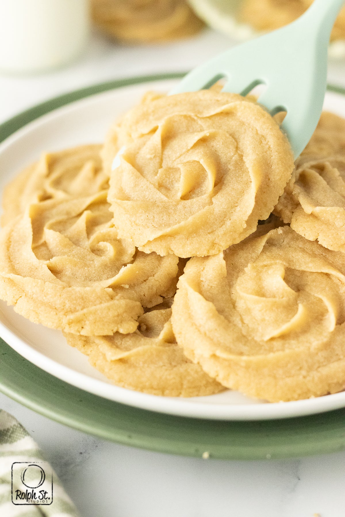 Recreation:  Shortbread Rosettes