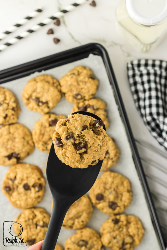 Oatmeal Cookie in Pan Overhead